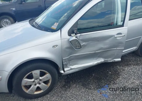 2004 Volkswagen Golf Gls 2.0L z USA, uszkodzony, nr VIN 9BWGL61J244014499